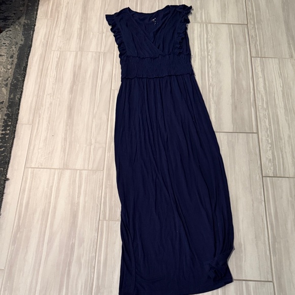 Dresses & Skirts - Classic Navy Maxi Dress - Navy
